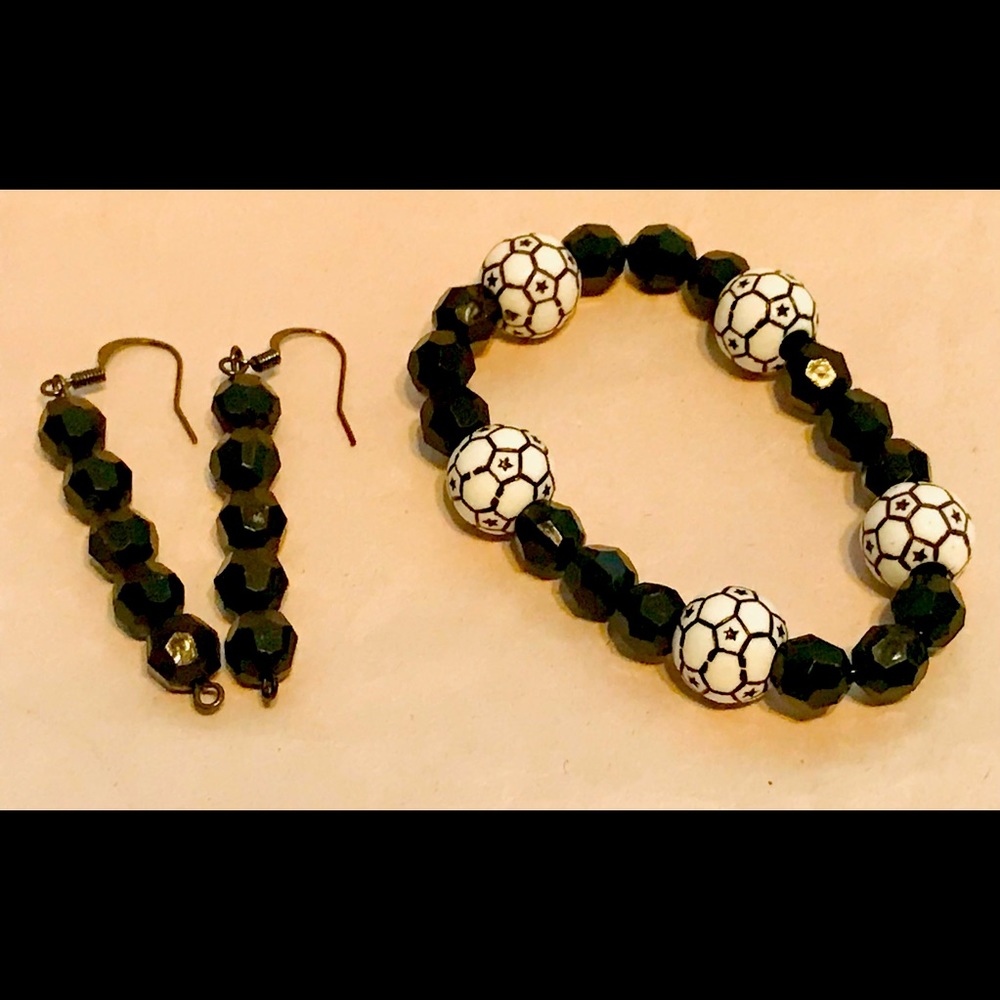 SOCCER BEADED BRACELET AND EARRINGS SET